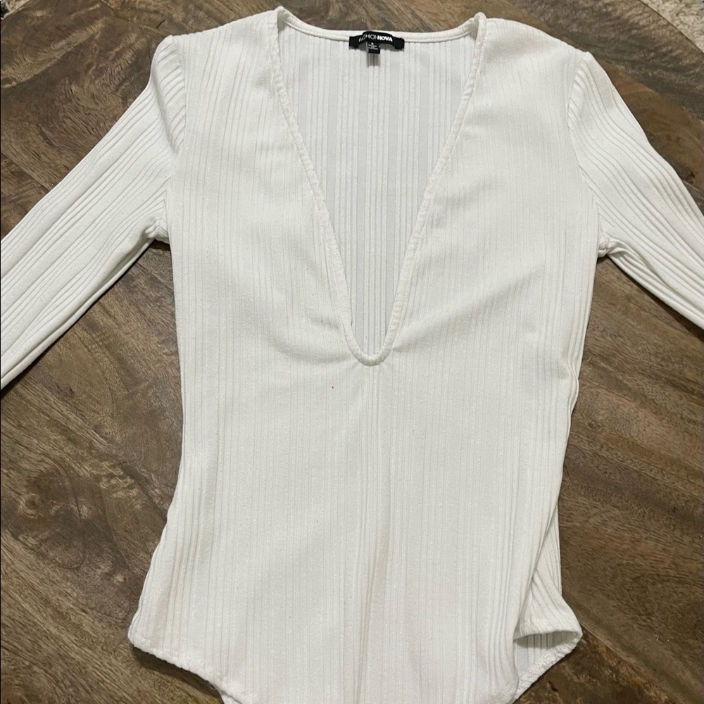 White deep v bodysuit